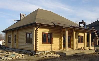 Construction of a one store wooden house in USA, photo report