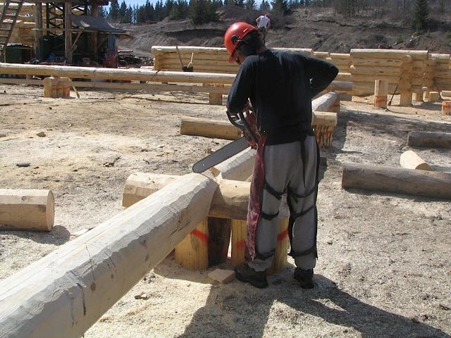 Wooden houses from Canada : construction site