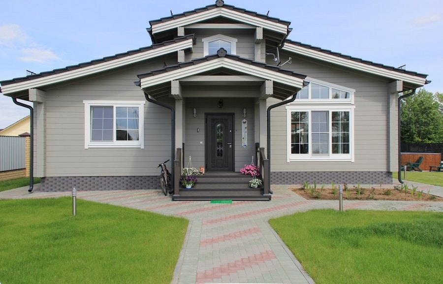 How to choose the construction of a wooden house?
