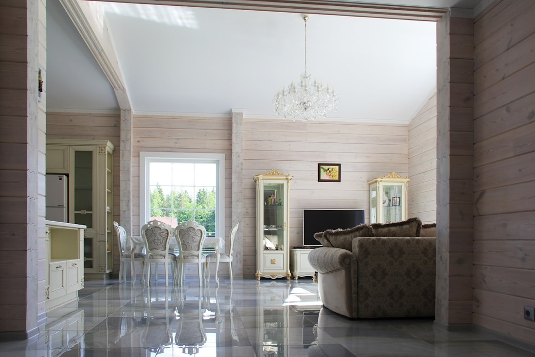 How to choose the construction of a wooden house?