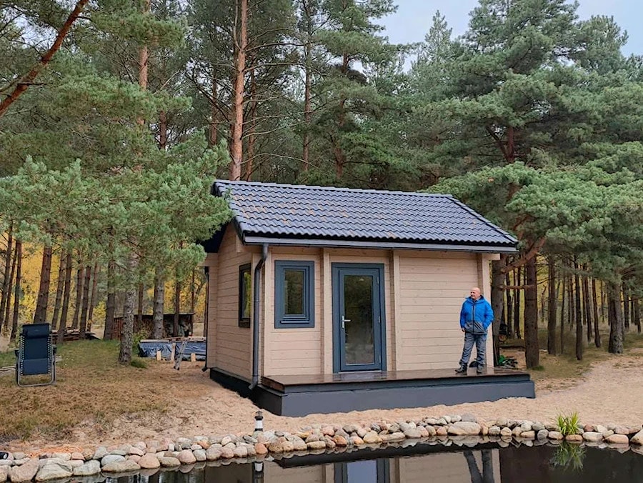 Small bath made of glued timber "Liepaja" Latvia 19.6 m2  