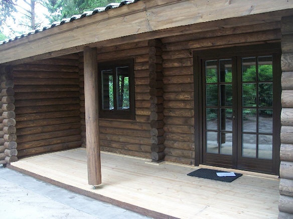 Wooden house assembly in Amsterdam suburb, Netherlands