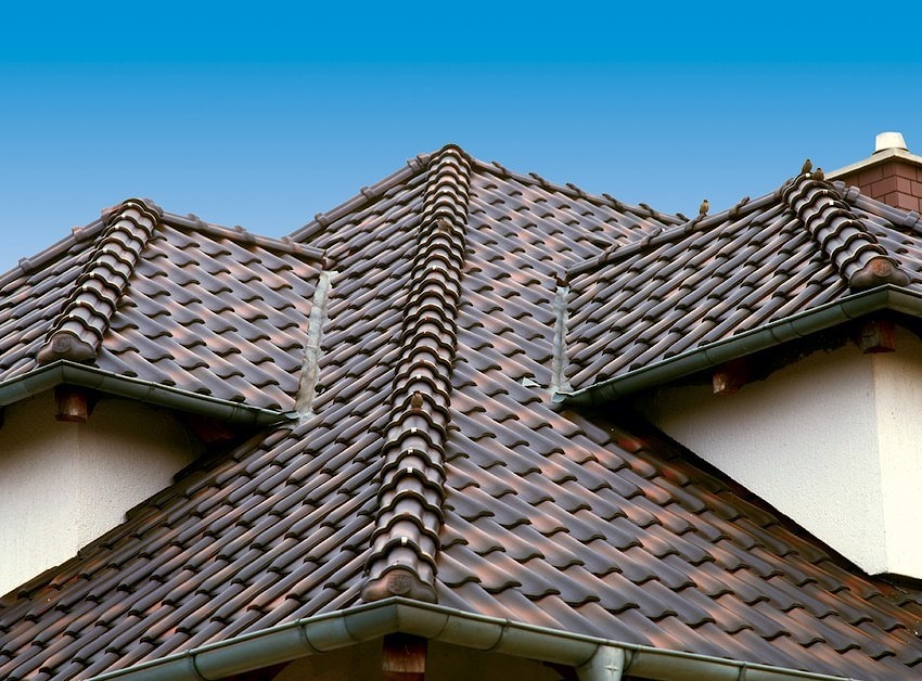 Types of roofing materials for the glulam house