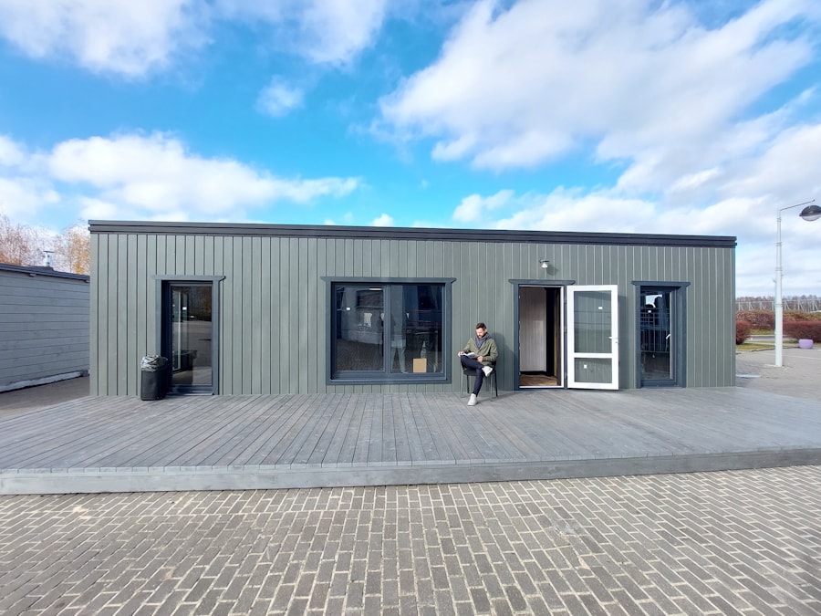 Mobile wooden house "White Forest" price 33.300 €   